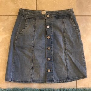 Andeawy size 8 skirt